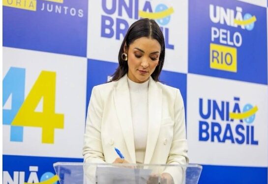 Bacellar lança delegada Madeleine como pré-candidata à Prefeitura de Campos