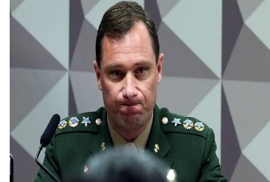 Mauro Cid sai preso após depoimento no STF