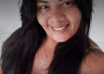 Morre mulher esfaqueada por colega de trabalho na Praia do Peró, em Cabo Frio