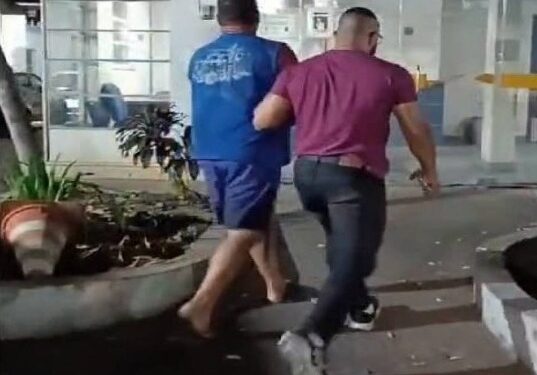 Homem é preso por descumprimento de medida protetiva em Campos; vítima relata agressões
