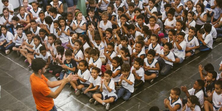 “Brasil de Tuhu” fortalece educação musical em escolas públicas de Macaé