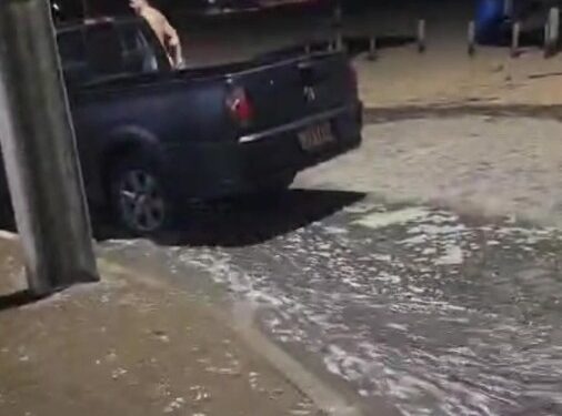 Frente fria provoca ressaca em praias de Macaé e região