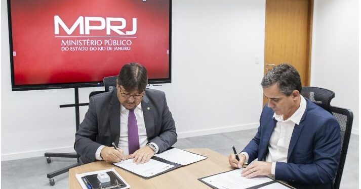 MPRJ celebra acordo com Maricá para combater construções ilegais na cidade
