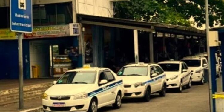 Prazo para taxistas de Macaé regularizarem termo de autorização termina nesta quarta-feira