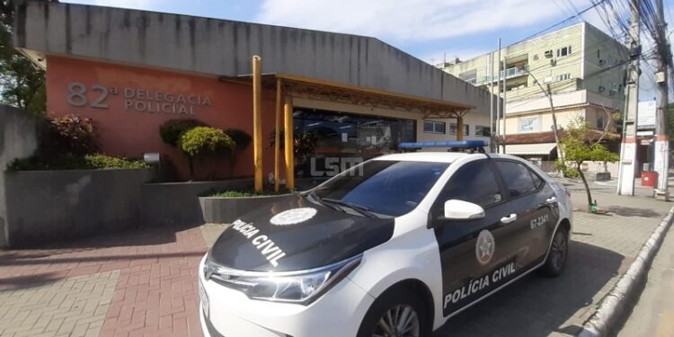 Pai é preso suspeito de agredir filha de 10 anos com chineladas no rosto em Maricá