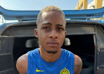 PM prende homem suspeito de atirar contra clientes de bar em Rio das Ostras e deixar dois mortos