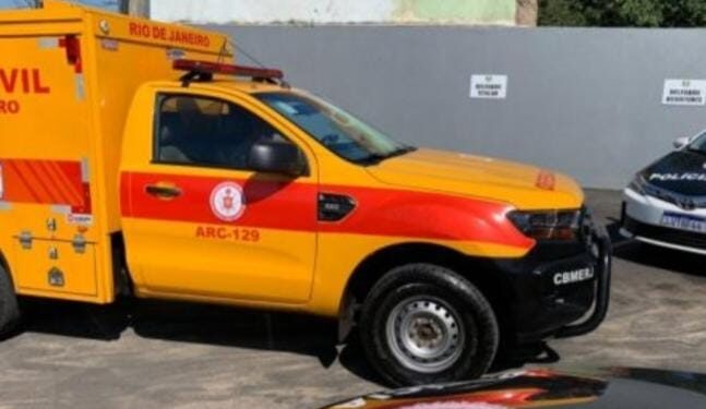 Mulher é encontrada morta com sacola na boca e sangramento em Campos
