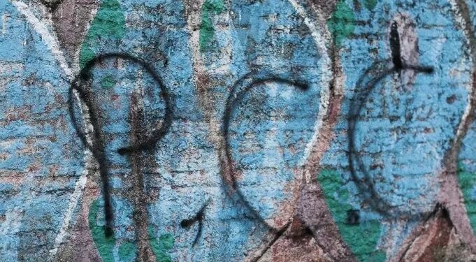 Tráfico e milícias cobram “pedágio” de campanhas e lançam seus próprios candidatos