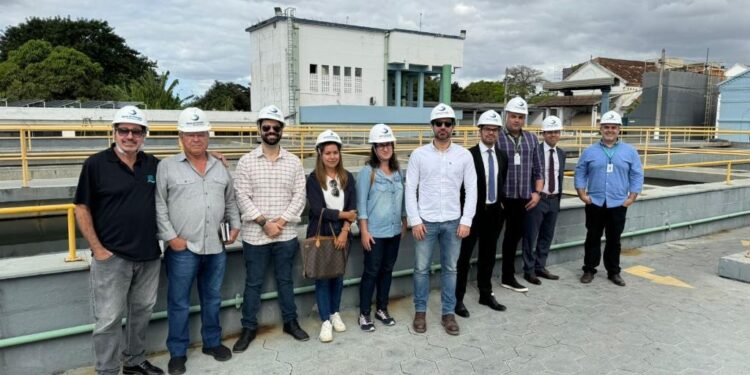 MPRJ visita Estação de Tratamento de Água em Campos para apurar causas de contaminação da água por geosmina