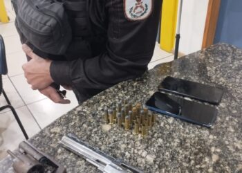 PM prende autores de disparos de arma de fogo na Barra do Furado, em Quissamã