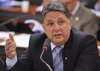 MPE pede a impugnação da candidatura a vereador de Anthony Garotinho, condenado por improbidade