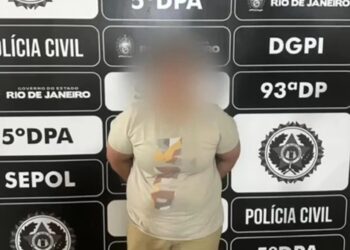 Mulher acusada de matar a mãe em Rio das Ostras é presa em Volta Redonda