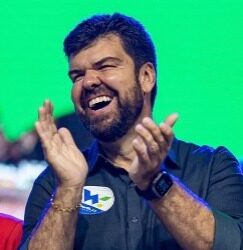 Com 71,9%, Welberth Rezende se consolida como favorito à Prefeitura de Macaé