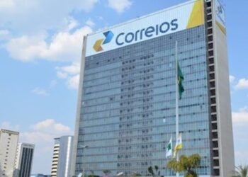 Correios abrem concurso com 3,5 mil vagas e salários de até R$ 6,8 mil