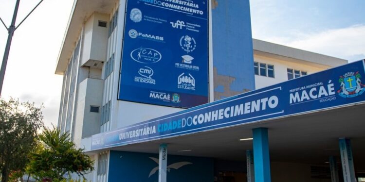 Inscrições para vestibular 2025 da FeMASS terminam nesta quinta