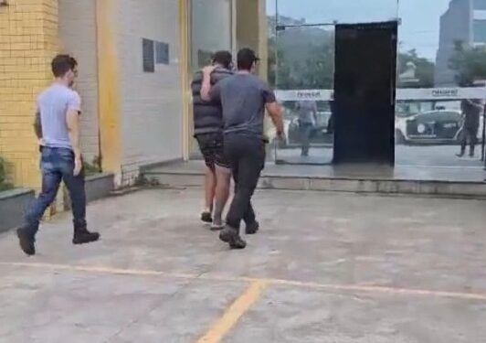 Polícia Civil prende marido de dona de Creche acusado de estuprar criança de 10 anos em Rio das Ostras