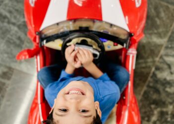 Aluguel de brinquedos é a opção mais econômica e divertida para férias das crianças