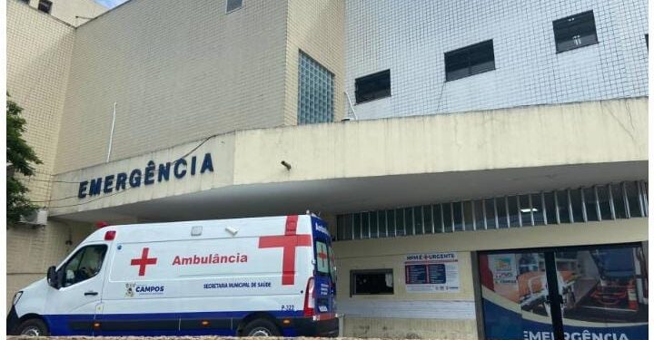 Mulher é esfaqueada na Tapera e ex-marido foge após o crime