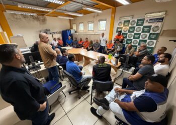 Prefeito Eleito de Rio das Ostras, Carlos Augusto, Convoca Reunião Estratégica de Segurança para o Verão