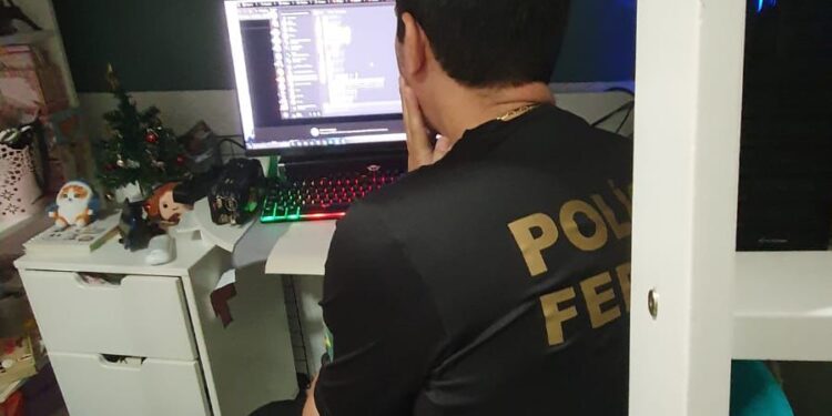 PF deflagra operação contra o abuso sexual infantojuvenil e prende homem no bairro Jóquei