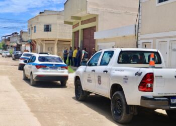 Meio Ambiente fiscaliza crime ambiental em Rio das Ostras