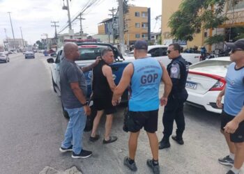 Argentino é detido após agredir a esposa na Praia do Forte, em Cabo Frio