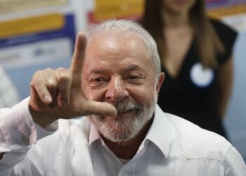 Reprovação a Lula ultrapassa 50% em oito estados; Bahia e Pernambuco registram queda histórica na aprovação