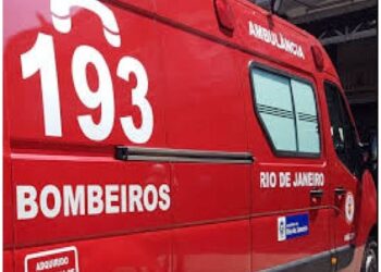 Homem morre carbonizado após sua casa pegar fogo e telhado desabar, em Guarus