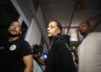 Operação da Polícia Civil detém o rapper Oruam