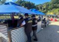 Fiscalização Conjunta em Búzios combate venda casada nos quiosques da Praia da Ferradurinha em Búzios