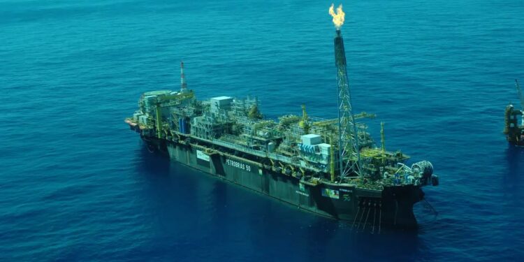 Petrobras localiza hidrocarbonetos no pré-sal da Bacia de Campos