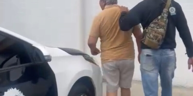 Ex-síndico de prédio de luxo é preso por furto de energia