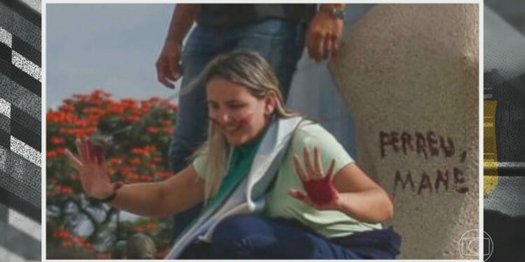 “Batom do golpe”: mulher que escreveu “Perdeu, mané” na estátua do STF pega 14 anos de prisão