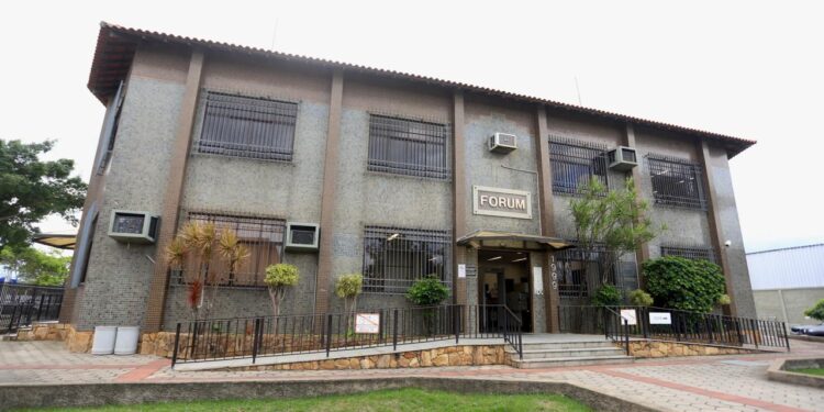 Rio das Ostras prepara processo seletivo público para contratação temporária de agentes administrativos