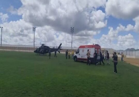 Bolsonaro é internado com urgência no Rio Grande do Norte