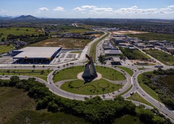 Macaé lidera geração de empregos formais no estado em fevereiro e se consolida como polo de desenvolvimento