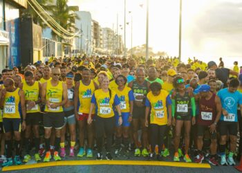 Corrida pela Vida leva conscientização e emoção às ruas de Macaé