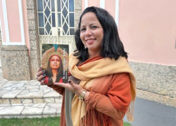 Educadora salesiana brilha novamente na Bienal do Livro