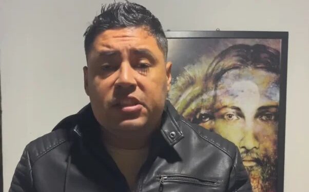 Servidor é exonerado após sugerir grupo com características de milícia em área pública