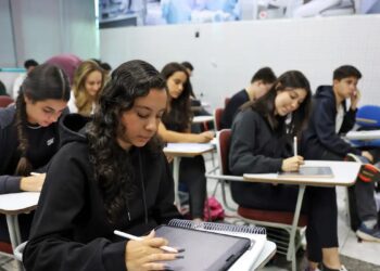 Inscrições para financiamento estudantil abrem com mais de 44 mil vagas no segundo semestre