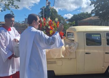 Festa em honra a São Cristóvão acontece neste domingo, com a tradicional carreata e benção de veículos
