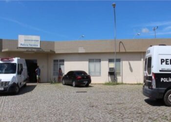 Homem morre atropelado na BR-101 durante a noite