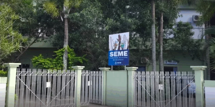 Licitação milionária na Educação vira alvo de investigação do TCE