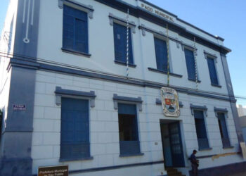 São Fidélis reduz expediente por 90 dias