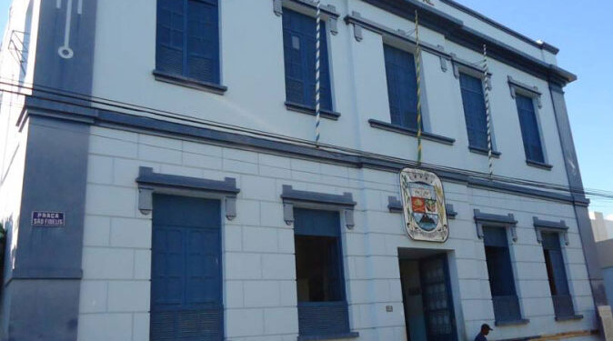 São Fidélis reduz expediente por 90 dias