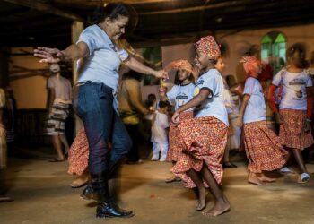 Festival Raízes leva ancestralidade à Região dos Lagos