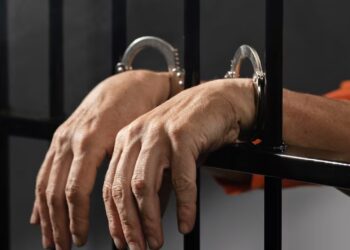 Justiça dá pena dura a homem que tentou executar três PMs