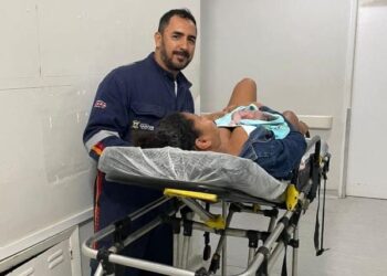 Bebê nasce dentro de ambulância em Campos