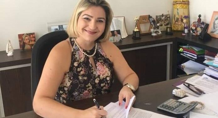 Câmara reprova contas e ex-prefeita fica inelegível por oito anos