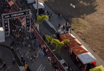 Corrida 10 Milhas transforma domingo em espetáculo de energia